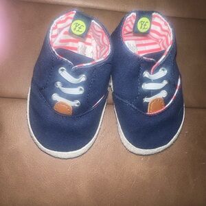 Baby/Infant Navy Canvas Slip-On Shoes Size 6-9 Months